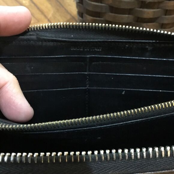 Prada Womens Zip Around Logo Leather Continental Wallet *PROJECT * DAMAGED - Picture 16 of 16